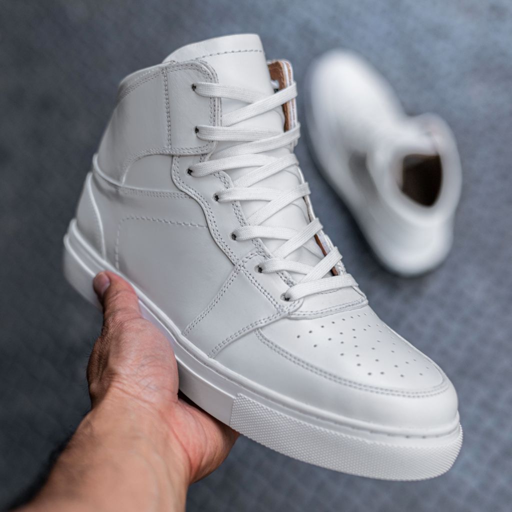 Showtime | White - Image 8